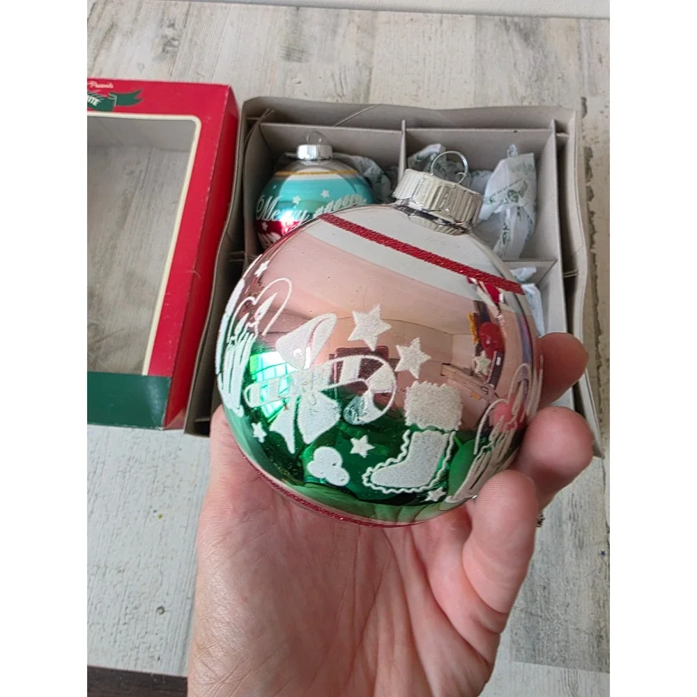 Vintage shiny brite jumbo ornament stencil toy striped set Xmas tree tournaments